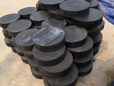 曹妃甸板式橡胶支座由若干层橡胶片与薄钢板经加压硫化